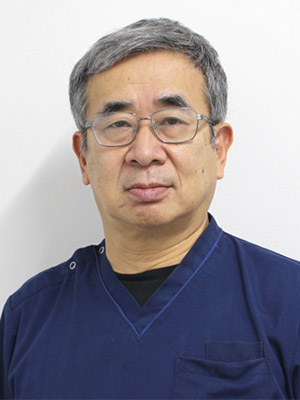 山下　巌